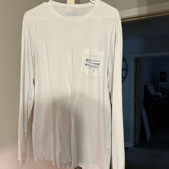 Men’s Vineyard Vines Longsleeve T-shirt - Picture 2 of 3